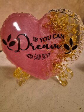 A beautiful coaster with stand